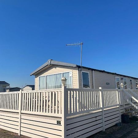 Delightful 6 Berth Holiday Home With Decking Area Chichester Ngoại thất bức ảnh
